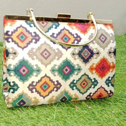Elegant and Stylish: Explore Our Premium Collection of Ladies' Bags